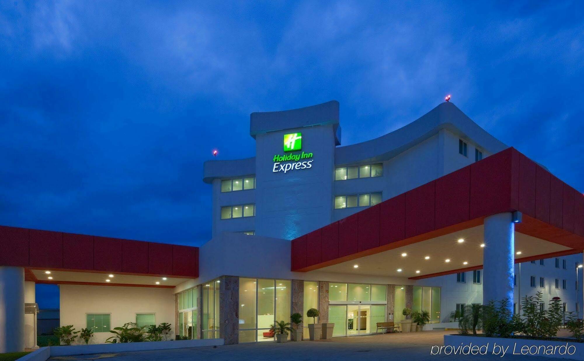 Holiday Inn Express Tapachula, An Ihg Hotel Dış mekan fotoğraf